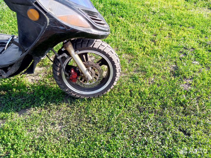 Скутер 150кубов