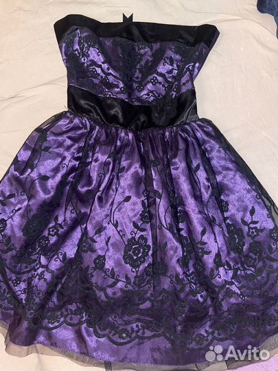 Платье нарядное фиолетовое 44,44-46