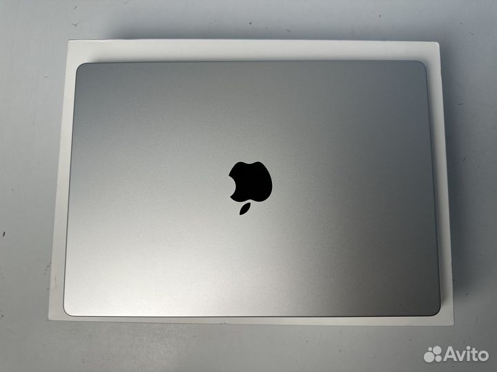 MacBook Pro 14 2023 M2 Pro 512Gb (60 циклов)