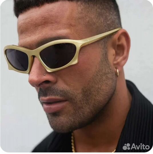 Солнцезащитные очки мужские и женские