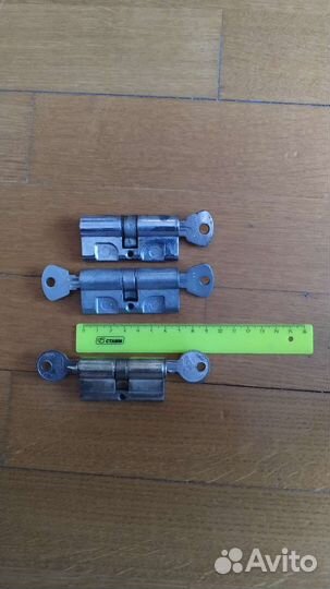 Личинки для замков