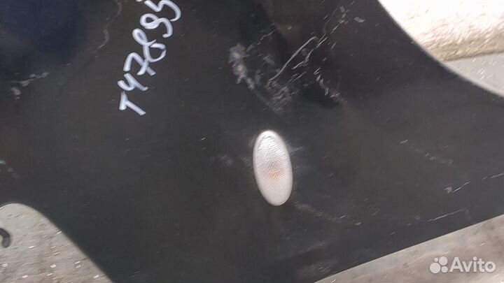 Крыло Toyota Auris E15, 2007