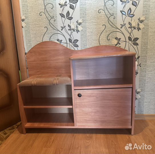 Тумба в прихожую