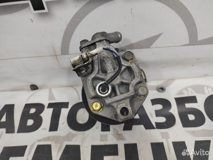 Насос гур Subaru Legacy BH