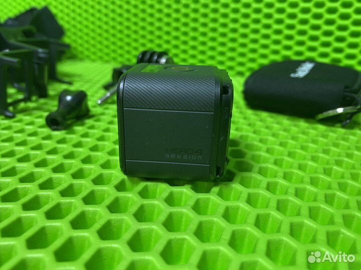 Экшн-камера GoPro hero4 Session (chdhs-101)