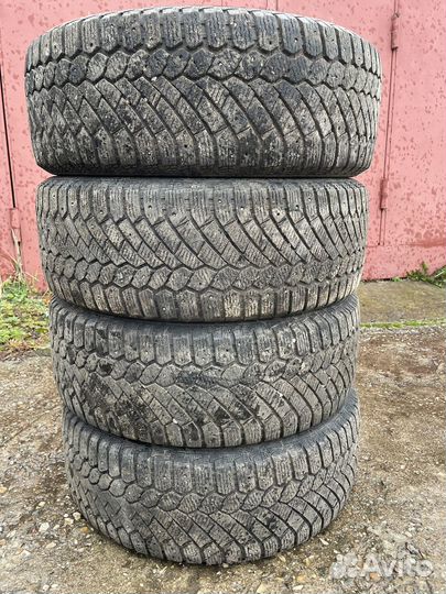 Gislaved Nord Frost 200 235/55 R18 104T