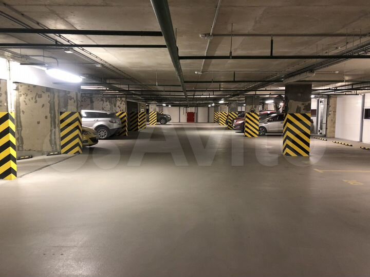 Машиноместо, 17 м²