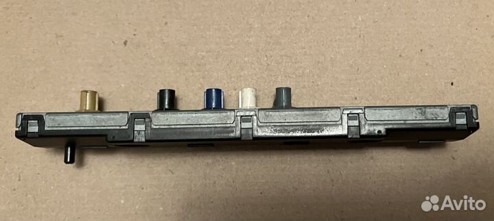 4L0035225F усилитель антенны audi q7