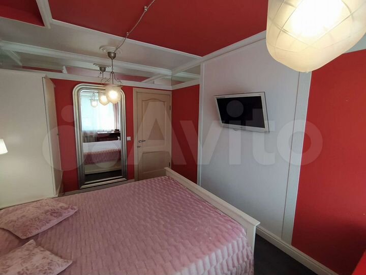 2-к. квартира, 62 м², 8/10 эт.