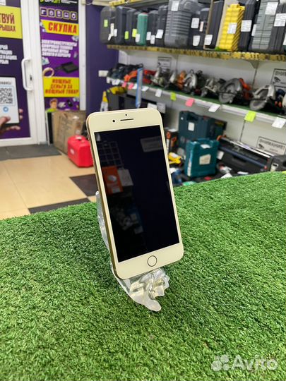 iPhone 8 Plus, 64 ГБ