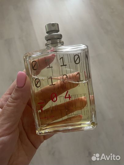 Духи женские молекула 04