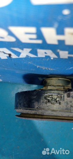 Динамик Mercedes-Benz W203 седан 271.946 2002