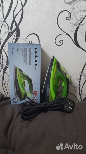 Утюг Поларис 2550