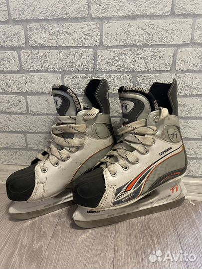 Коньки хоккейные мужские