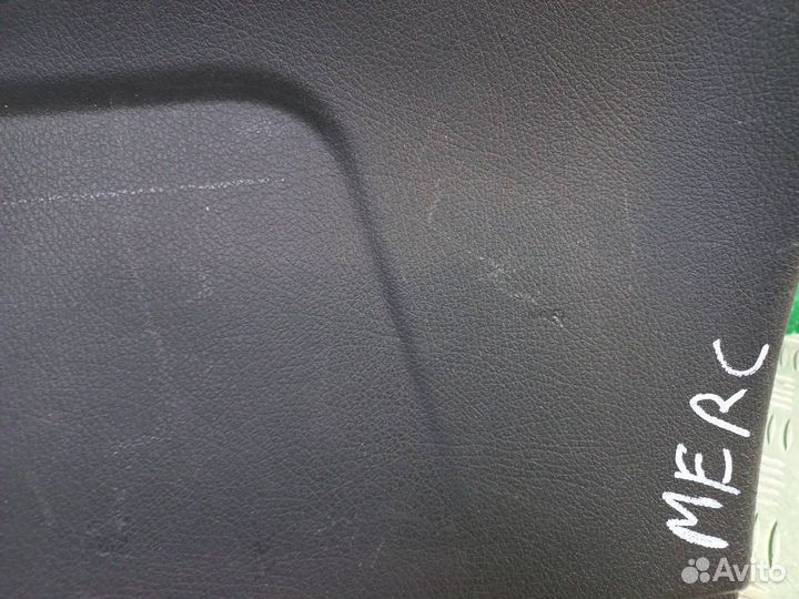 Обшивка крышки багажника Mercedes A-Class W177