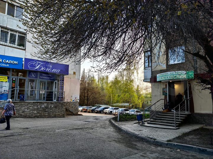 Магазин, услуги, офис на ТЦ Башкортостан, 28.2 м²