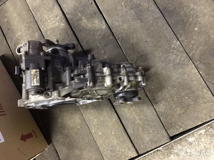 Раздаточная коробка Kia Stinger 473004J000