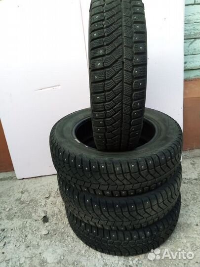 Viatti Brina Nordico V-522 185/65 R15 88T