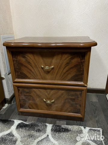 Тумбы прикроватные