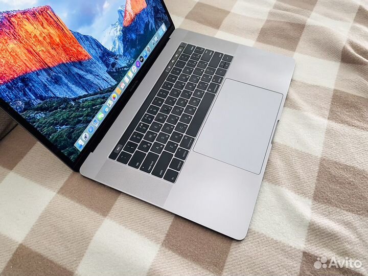 MacBook Pro Core i7 2017