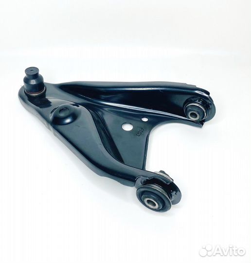 Рычаг Ларгус правый торцевая проточка