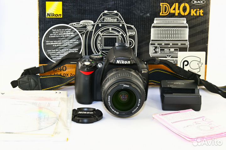 Nikon D90 12.3MP зеркалка Kit Nikon AF-S 18-55