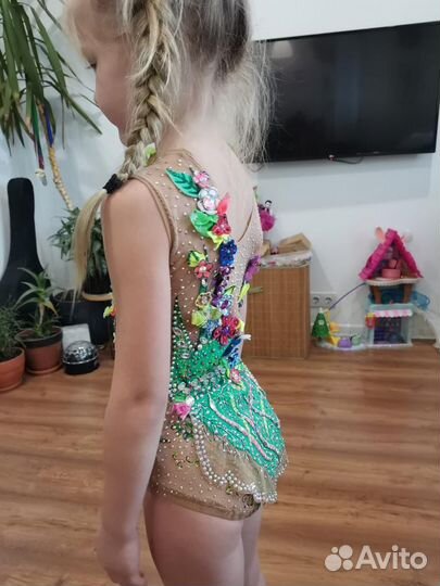 Купальник для художественной гимнастики