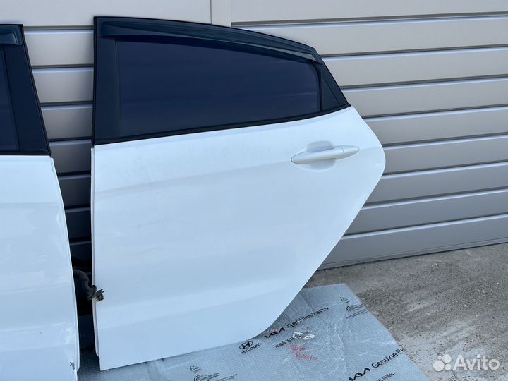 Дверь задняя левая Киа Рио 3 Kia Rio 3