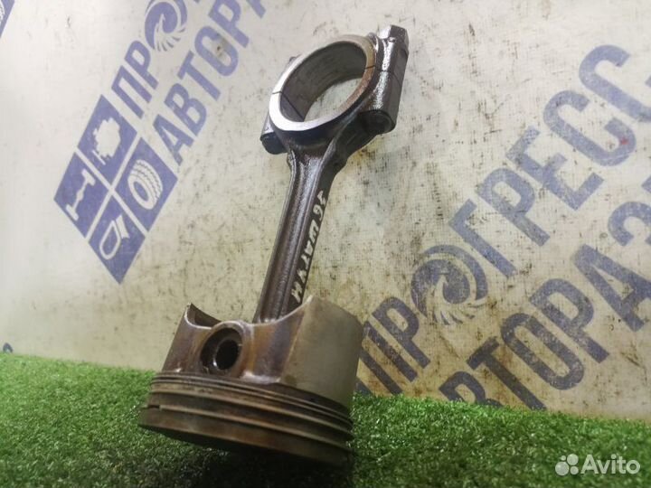 Шатун Peugeot 307 хэтчбэк 1.4 KFU 2004