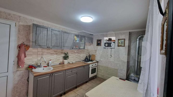 Комната 18 м² в 3-к., 2/3 эт.