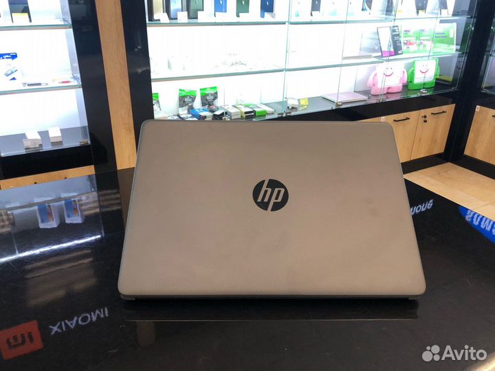 Compact HP 240 G8 14/Intel N4020/DDR4/SSD-240Gb