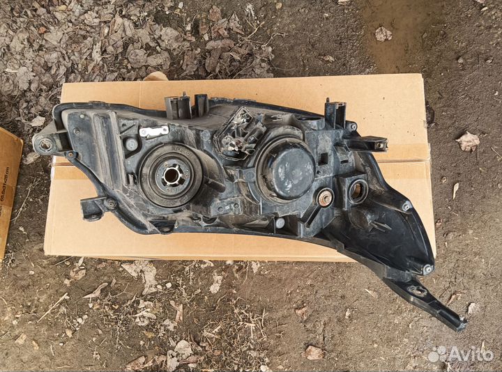 Фара Субару Forester SH