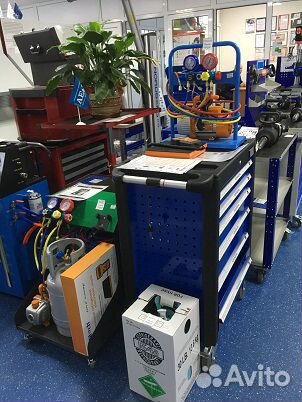 Установка для заправки автомобильных кондиционеров