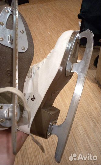 Коньки фигурные р 41