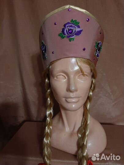 Кокошник народный