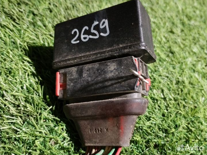 Реле бензонасоса дефект Peugeot 306