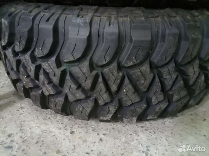 Mickey Thompson Baja MTZ P3 265/70 R17