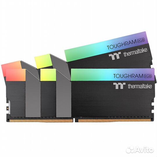16GB Thermaltake DDR4 3000 dimm toughram RGB Black