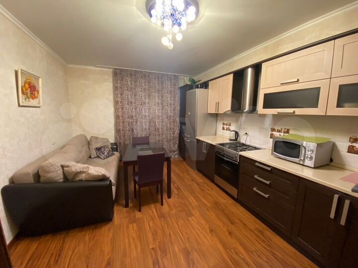 1-к. квартира, 50 м², 1/10 эт.