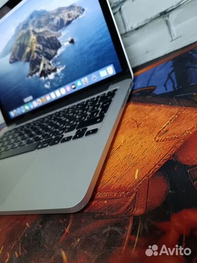 Ноутбук apple macbook pro 13 2013 8/512