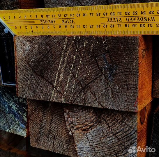 Доставка лиственничного бруса 100x100 мм