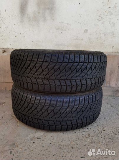 Continental ContiVikingContact 6 215/60 R16 99T