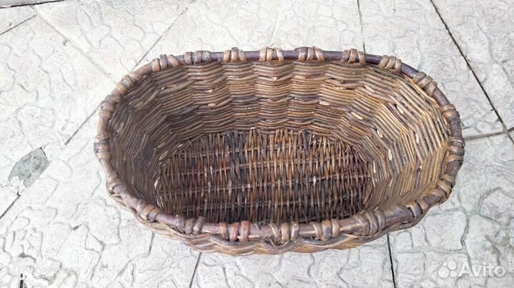 Корзина плетеная
