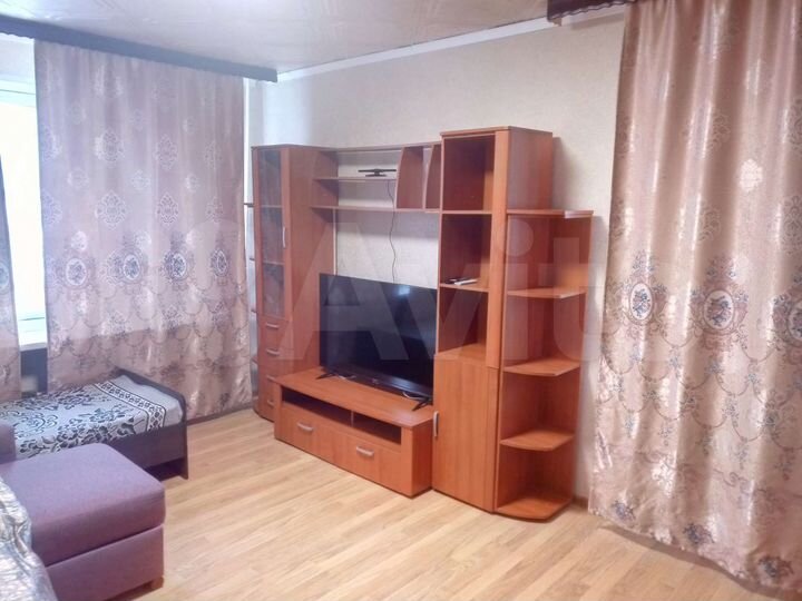 1-к. квартира, 38 м², 2/9 эт.