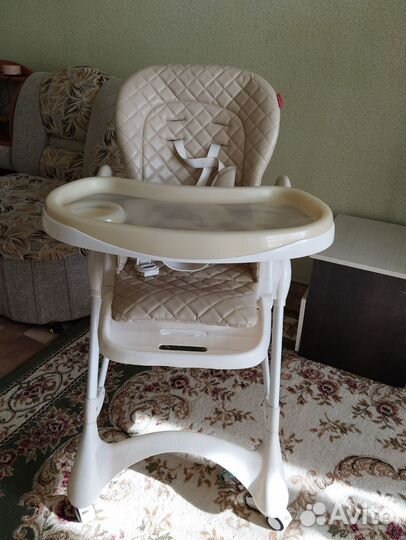 Стул для кормления