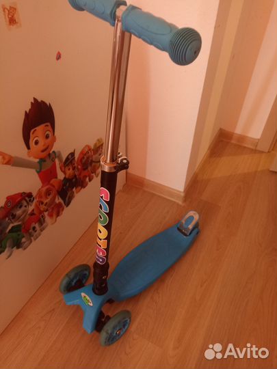 Самокат детский трехколесный бу