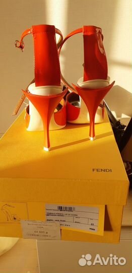 Босоножки женские Fendi 37 размер