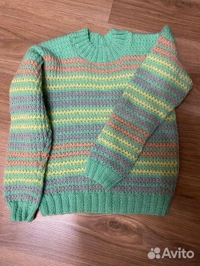 Свитер на девочку
