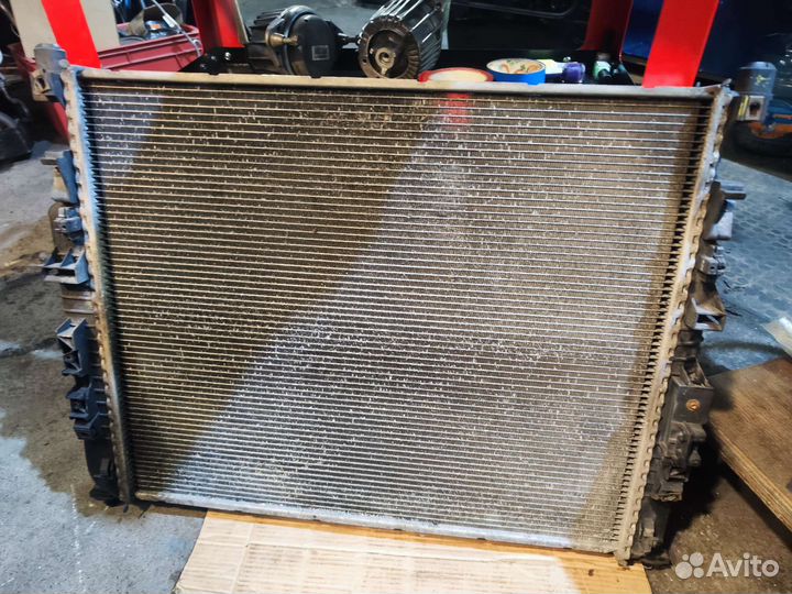 Радиатор охлаждения Mercedes-Benz W164 ML320 CDI