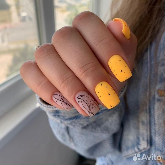 Маникюр в Салоне красоты в Цетре (мастер Полина)